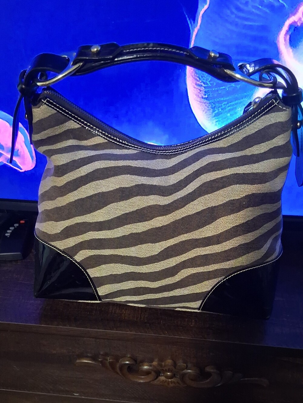 Dooney & Bourke Small Hobo Purse - Picture 2 of 6